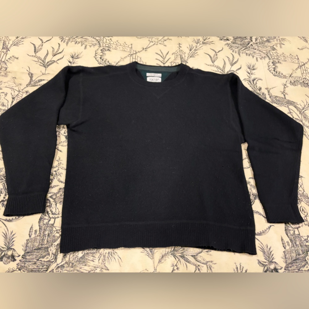 Men’s Lambswool Blend Crew Neck Sweater